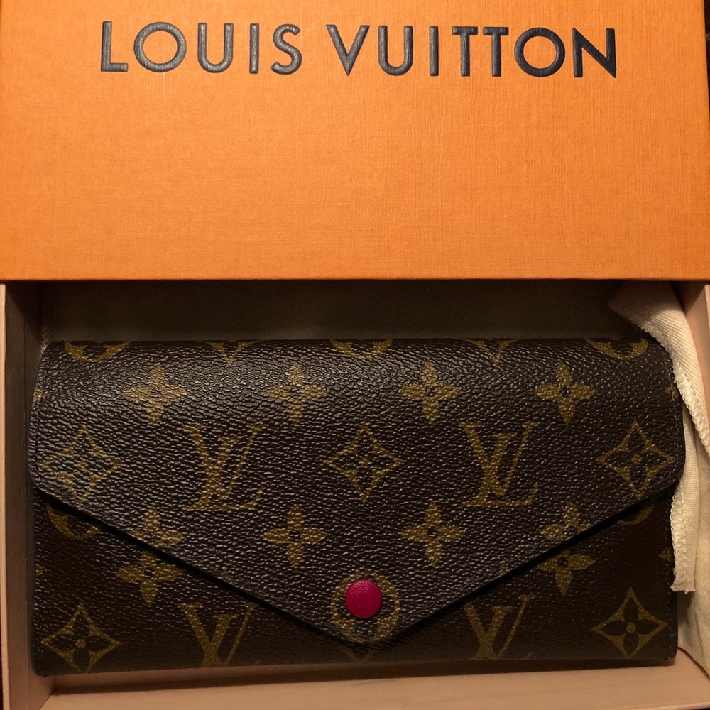 Louis Vuitton Josephine Wallet